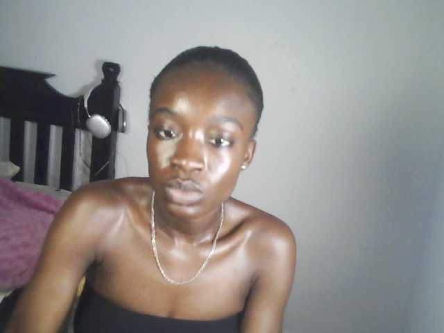 Nadama live cam on BongaCams