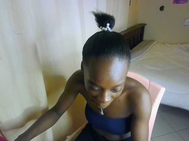 Nadama live cam on BongaCams