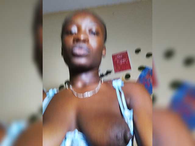 Nadama live cam on BongaCams