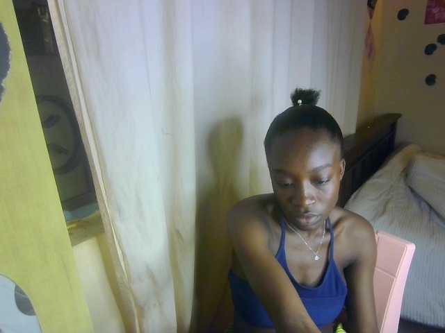 Nadama live cam on BongaCams