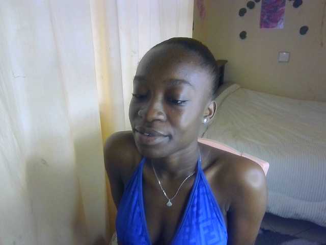 Nadama live webcam show