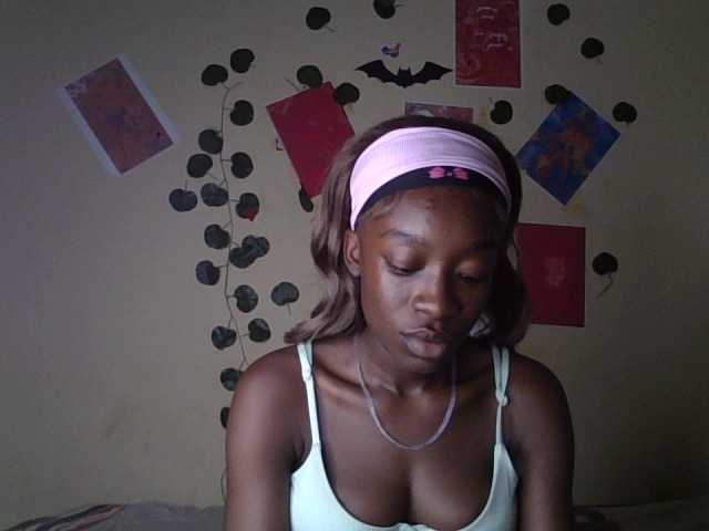 Nadama live cam on BongaCams