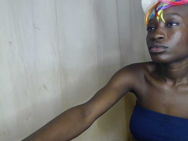 Nadama live cam on BongaCams