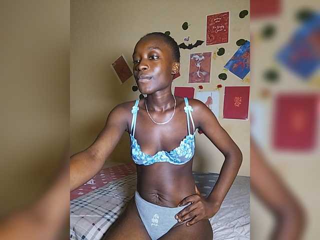 Nadama live cam on BongaCams
