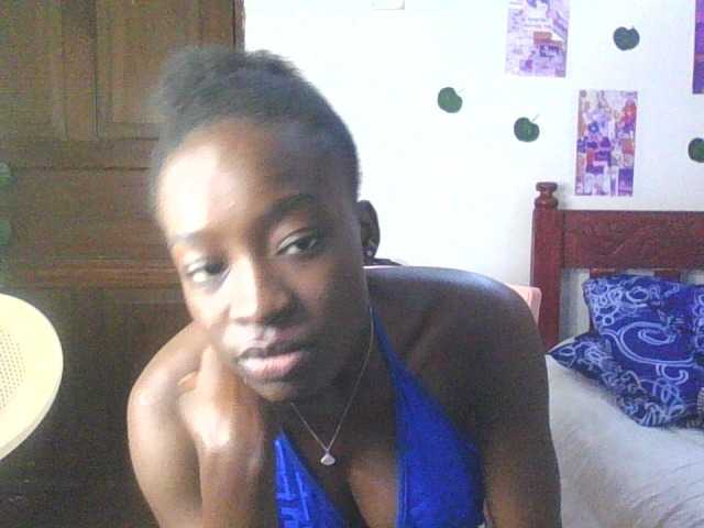 Nadama live cam on BongaCams