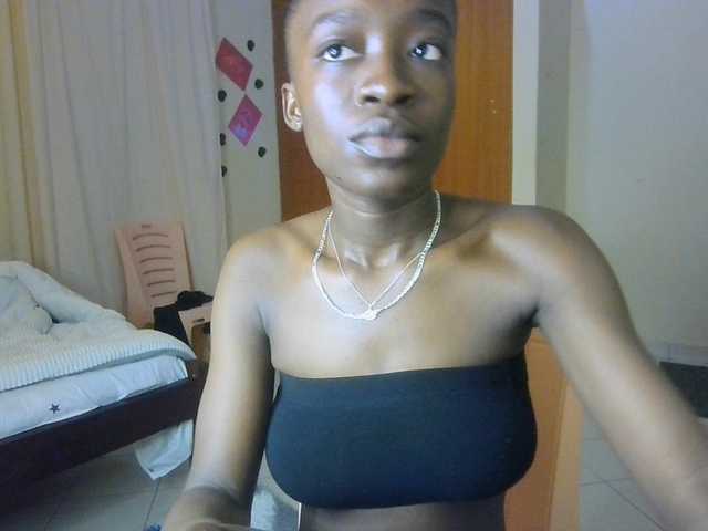 Nadama live cam on BongaCams