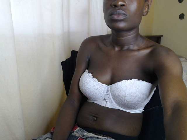 Nadama live webcam show