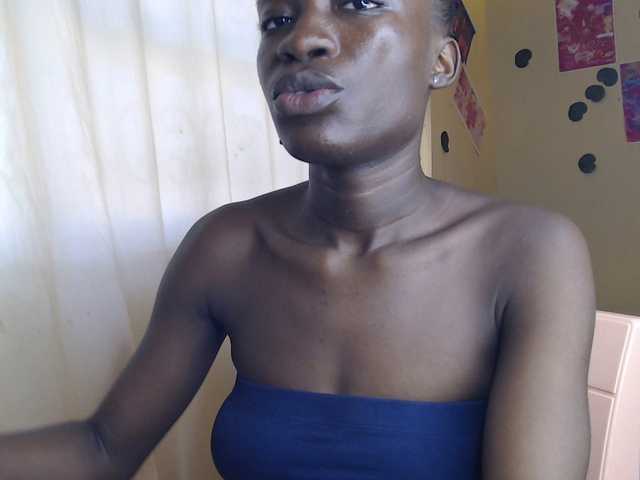 Nadama live webcam show