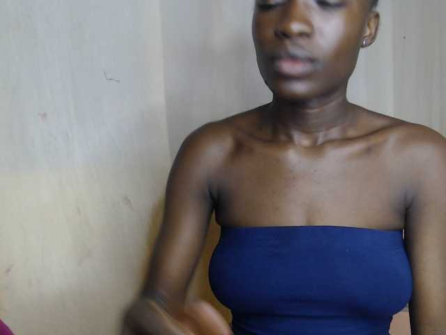 Nadama live cam on BongaCams