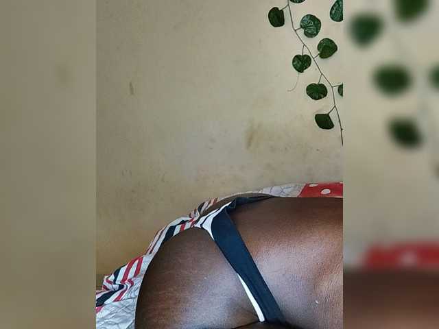 Nadama live cam on BongaCams