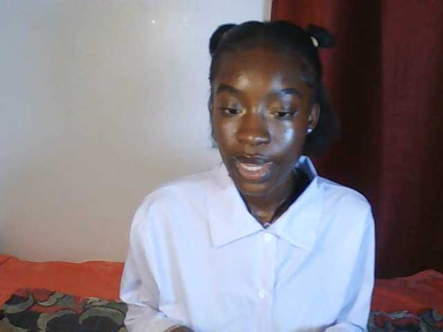 Nadama live cam on BongaCams
