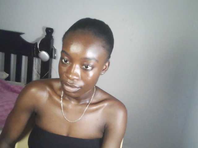 Nadama live cam on BongaCams