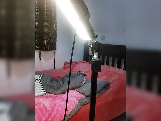 Nadama live cam on BongaCams