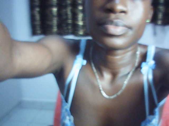 Nadama live cam on BongaCams