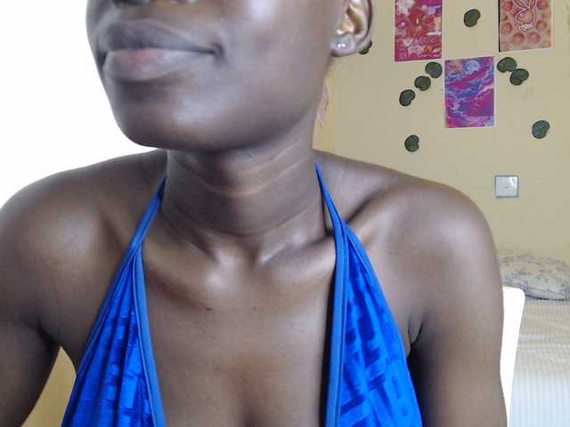Nadama live cam on BongaCams