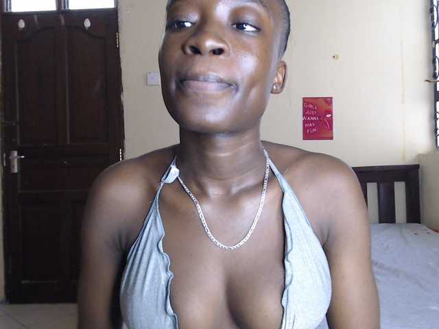 Nadama live cam on BongaCams