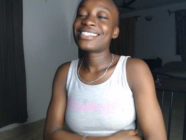 Nadama live cam on BongaCams
