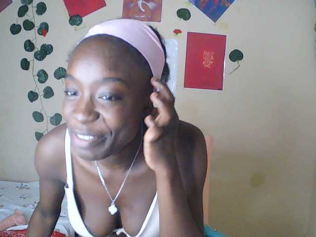 Nadama live cam on BongaCams