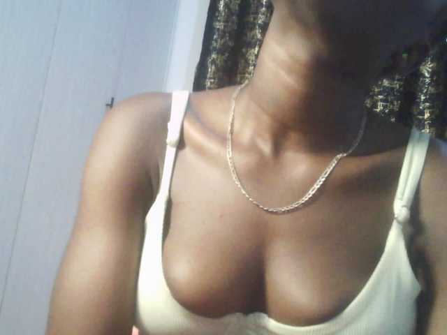Nadama live cam preview