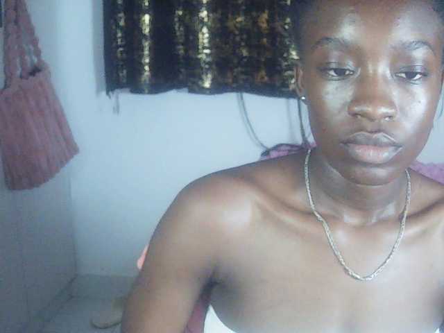 Nadama live cam on BongaCams