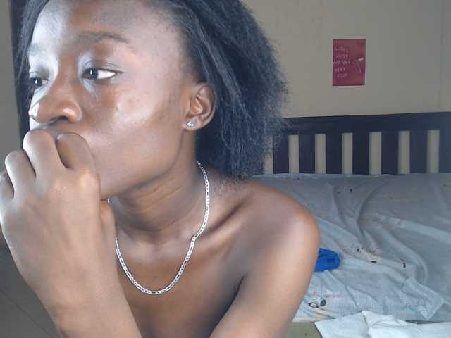 Nadama live cam on BongaCams