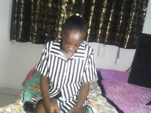 Nadama live cam on BongaCams