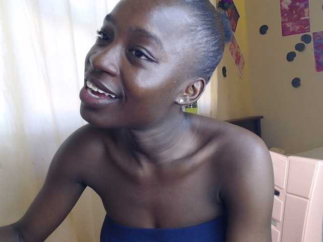 Nadama live webcam show