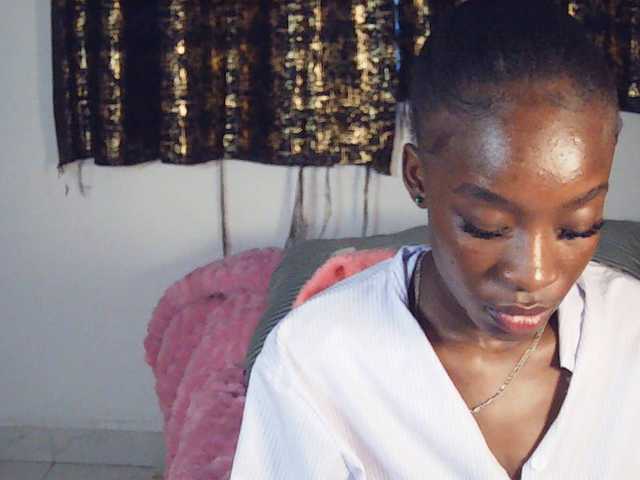 Nadama live cam on BongaCams