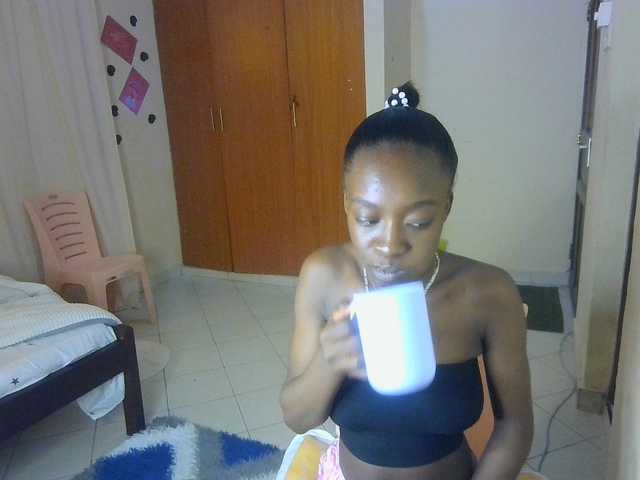 Nadama live webcam show