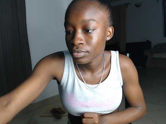 Nadama live cam on BongaCams