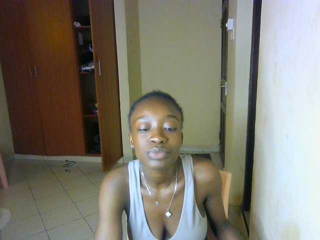 Nadama live cam on BongaCams