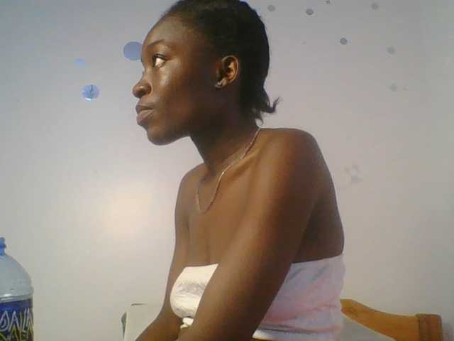 Nadama live cam on BongaCams