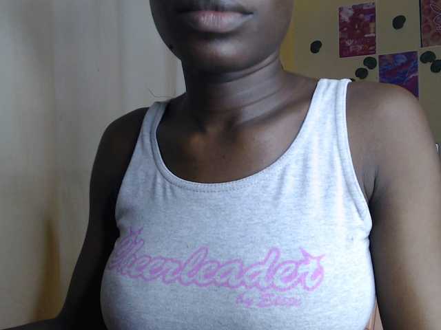 Nadama live cam on BongaCams