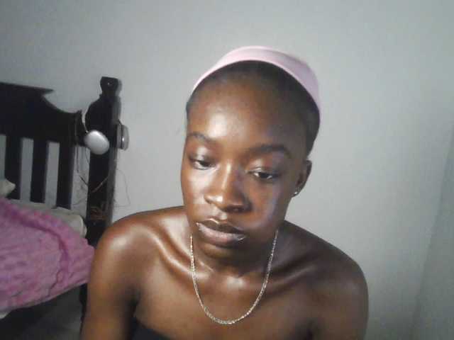 Nadama live cam on BongaCams