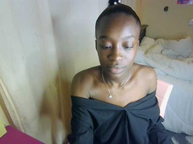 Nadama live cam on BongaCams