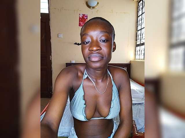 Nadama live cam on BongaCams