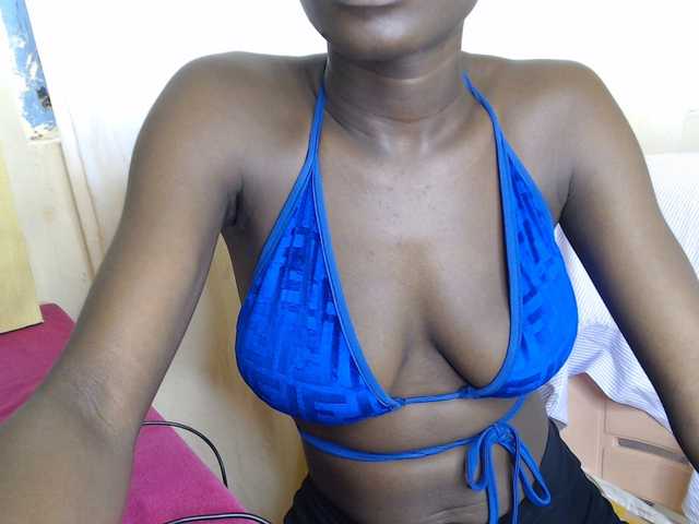 Nadama live cam on BongaCams
