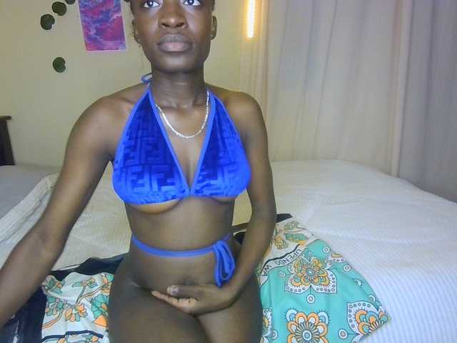 Nadama live cam on BongaCams