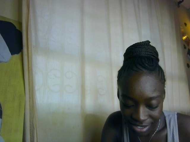 Nadama live cam on BongaCams