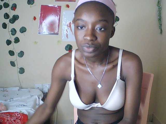 Nadama live cam on BongaCams