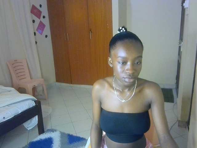 Nadama live webcam show