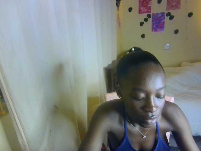 Nadama Cam en direct sur BongaCams
