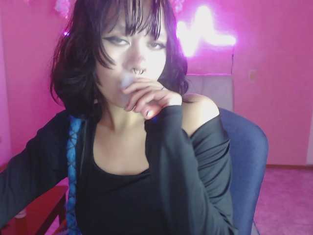 violetdreams-1 live cam on BongaCams