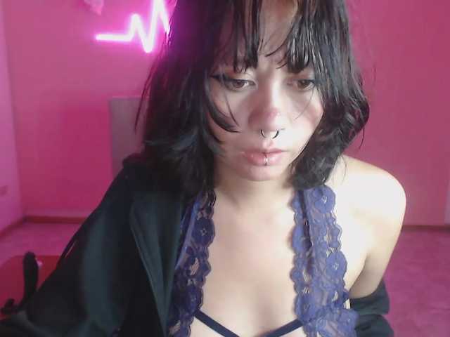 violetdreams-1 Cam en directo en BongaCams