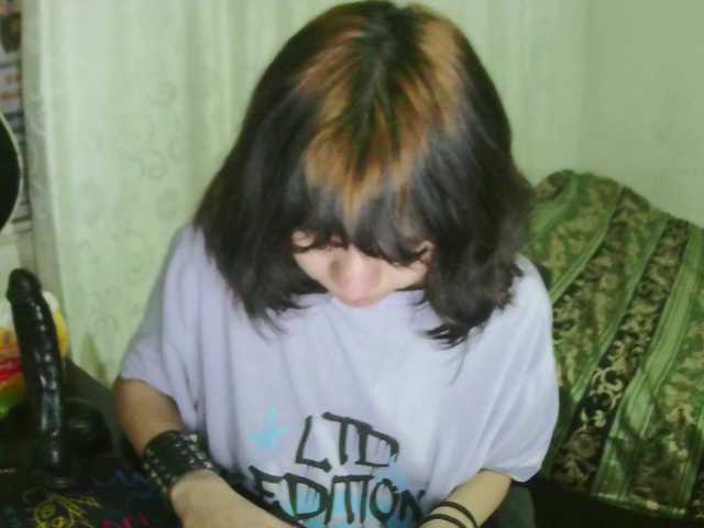 violetdreams-1 live cam on BongaCams