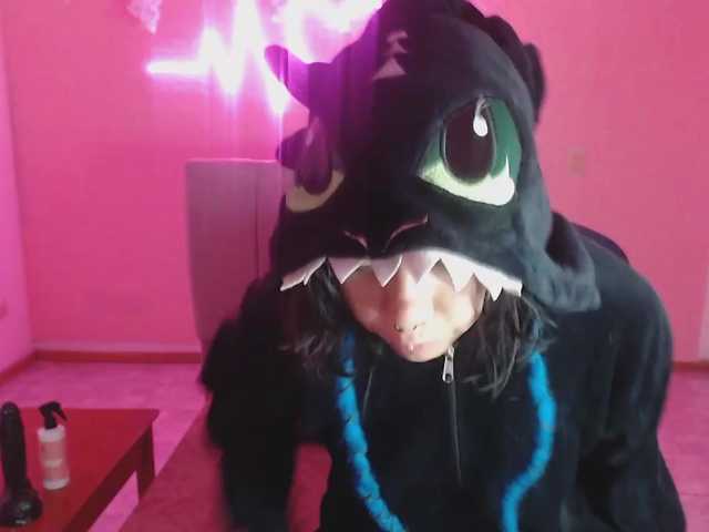 violetdreams-1 live cam on BongaCams