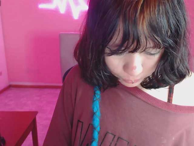 violetdreams-1 live webcam show