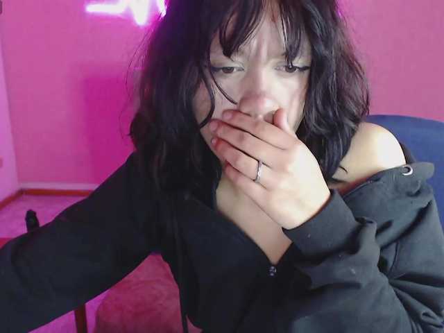 violetdreams-1 live webcam show