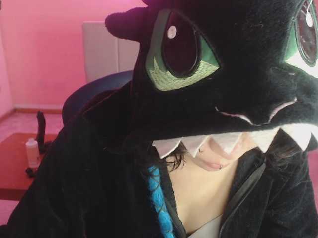 violetdreams-1 live cam on BongaCams