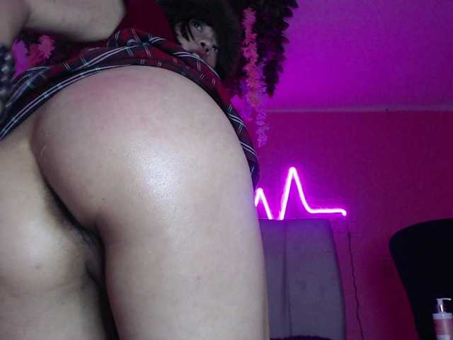 violetdreams-1 live cam on BongaCams